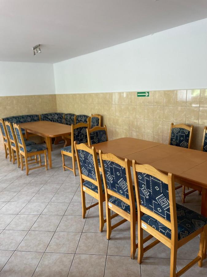 Gosciniec Szczeliniec Hostel Karlow Buitenkant foto